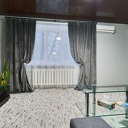 Центр! 2-Комн. Леси Украинки 3. Kyiv Exterior photo
